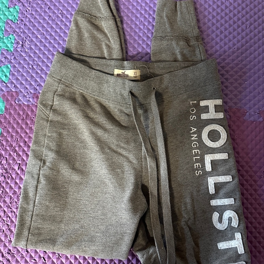Hollister Charcoal Joggers xs - Picture 2 of 4